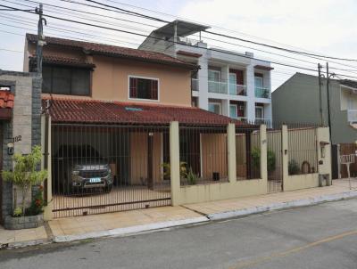 Casa para Venda, em Angra dos Reis, bairro Praia da Ribeira (Cunhambebe), 5 dormitórios, 5 banheiros, 3 suítes, 2 vagas
